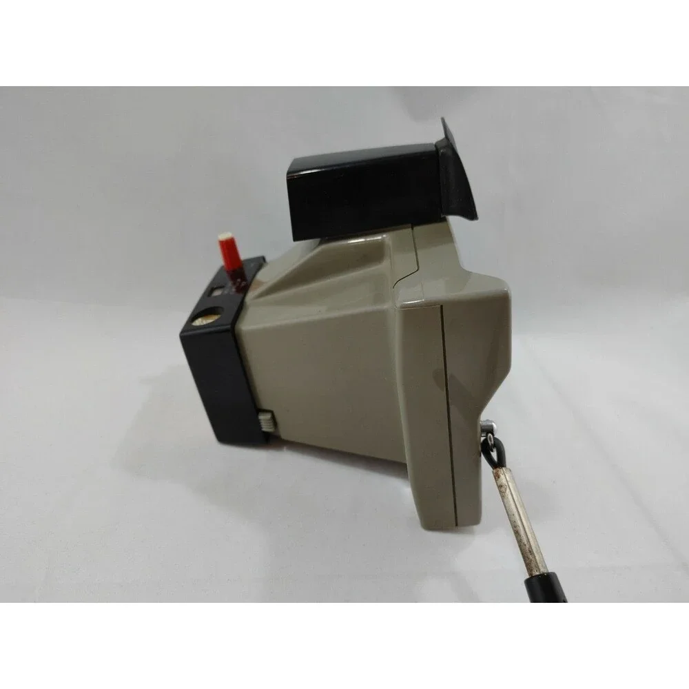 Vintage Polaroid Land Camera Big Swinger 3000 USA w/ Flash Bulbs Untested As Is